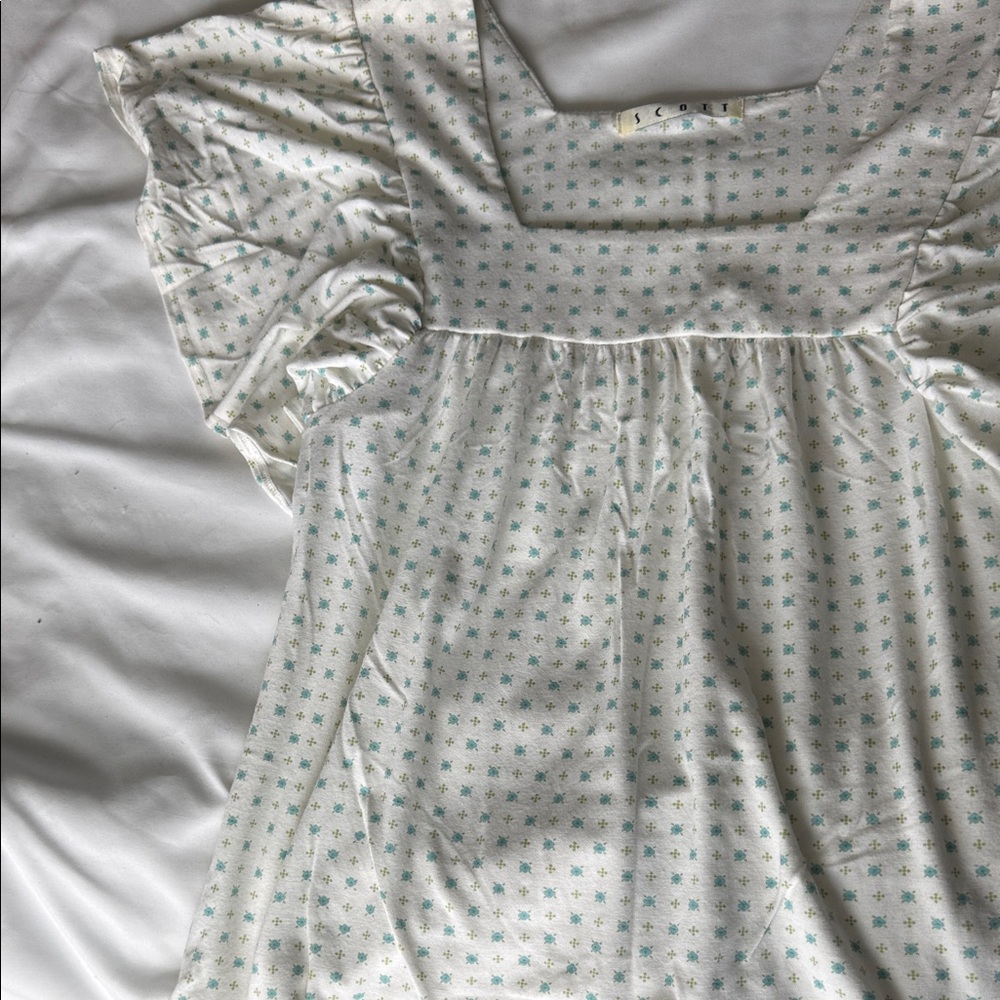 Scott White and Blue Floral Blouse